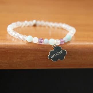 Découvrez le bracelet lithothérapie pour fille avec nuage gravé "amour toujours"